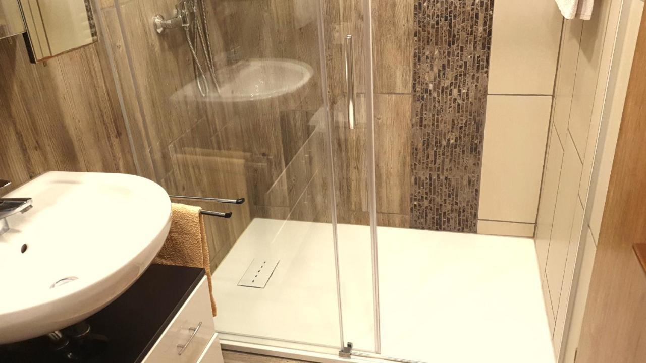 Ferienwohnung Am Rauenhuebel Völklingen Eksteriør billede